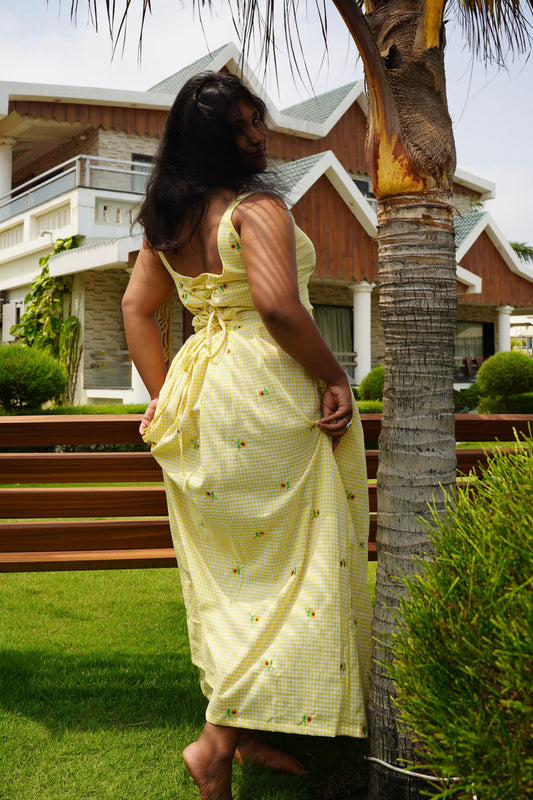 Buttercup Hourglass Dress