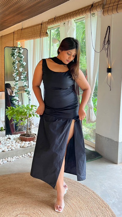 Night Tulip Maxi Dress & Dupatta