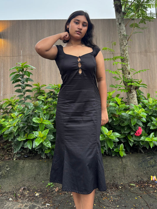 Morticia bell dress