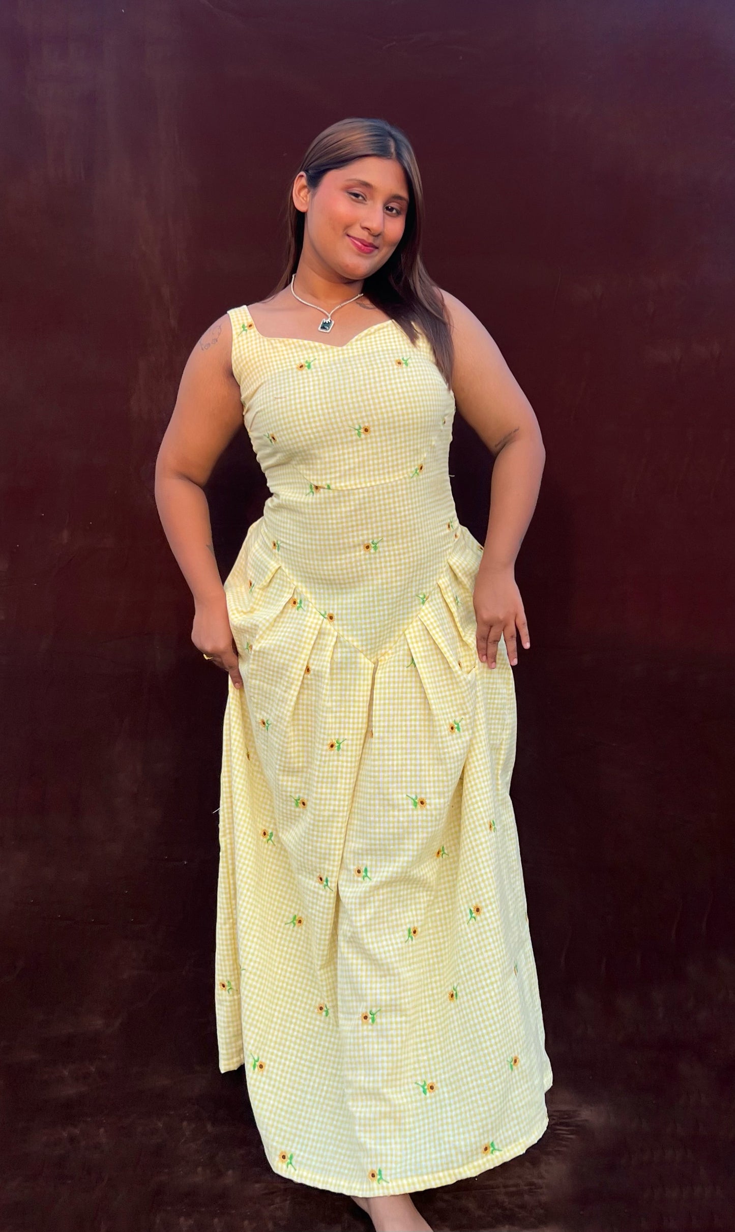 Buttercup Hourglass Dress
