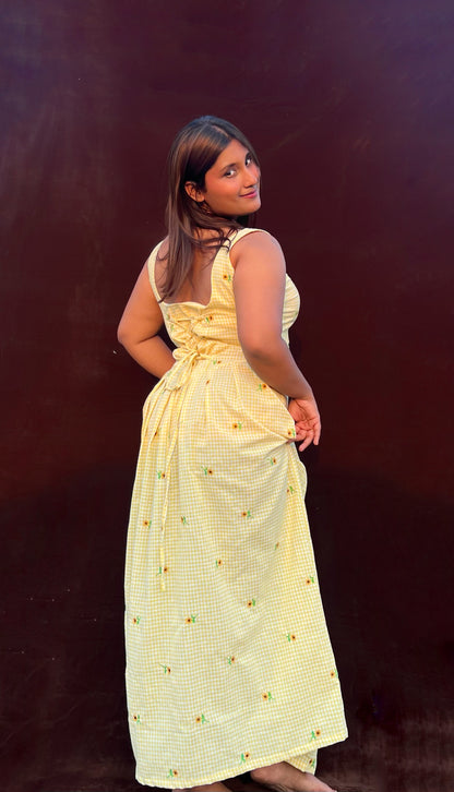 Buttercup Hourglass Dress