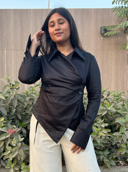 Hae-rin Blazer Shirt In Black